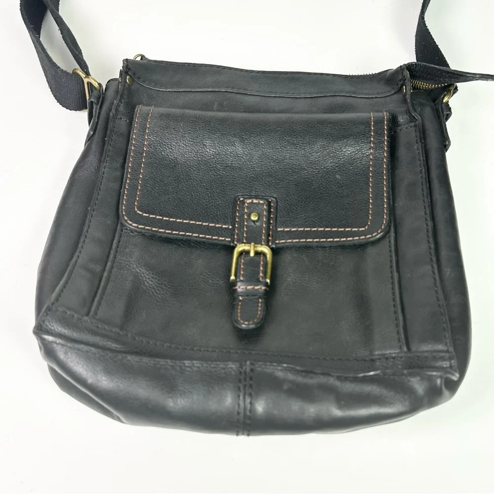 Patricia Nash Men’s Black Leather North / South Crossbody Bag